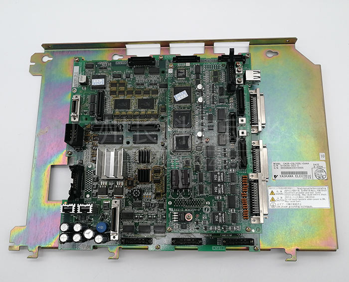 安川機(jī)器人驅(qū)動器電路板CACR-CSL20DL16AAA 安川機(jī)器人控制器CACR-CSL20DL16AAA